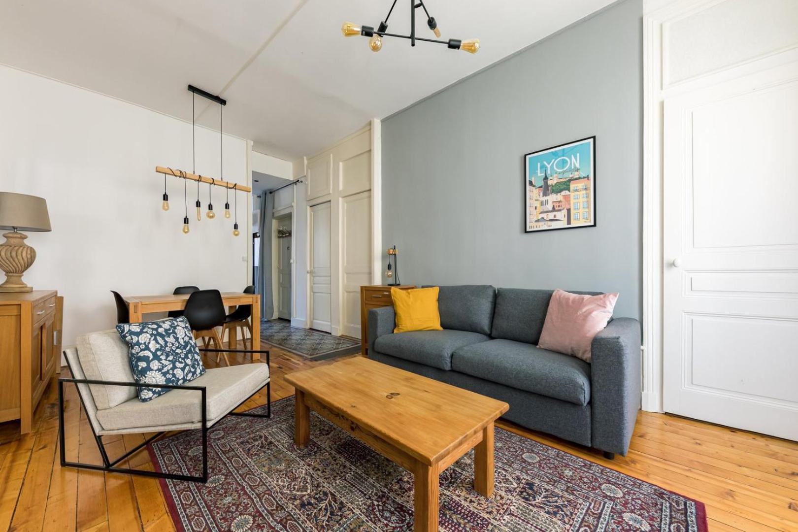 Appartement GuestReady - T2 - 10min Part Dieu - Spacious Apt à Lyon Extérieur photo